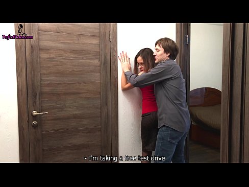 ❤️ Sexy Realtor သည် သူမ၏ တိုက်ခန်းကို ရောင်းနေစဉ် သူမ၏ ဖင်ပေါက်များကို ကာမစိတ်ဖြင့် လှုပ်ယမ်းနေသည် - Krempai ❤️❌ Porno vk မှာ porn my.libporno.ru